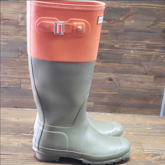 Hunter Rain Boots Size 6 - Picture 5 of 8